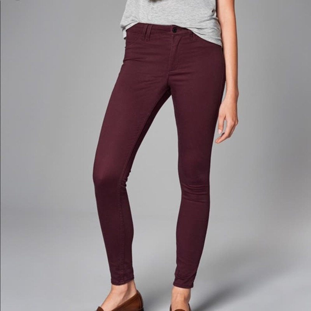 Abercrombie & Fitch Maroon Skinny Jeans Burgundy Low Rise Women's Size 2 / 26 - Picture 2 of 8